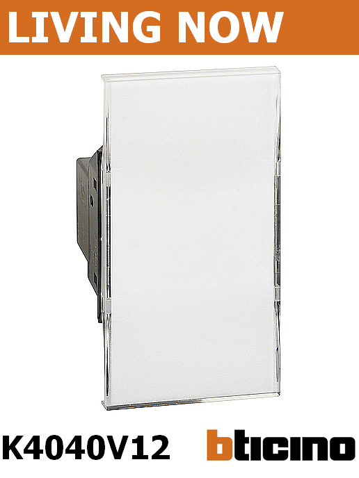 Бутон NO/NC с подсветка 12V и етикет Living Now Bticino